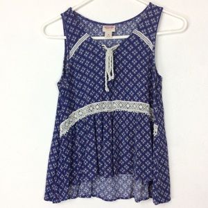Mossimo sleeveless boho top